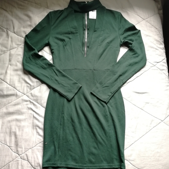 WINDSOR Green bodycon dress Plunge front cutout neck Hunter XS NWT - Picture 4 of 8